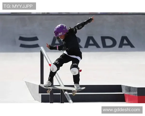 聚焦滑板文化上海滑板队的默契配合与团队精神探讨